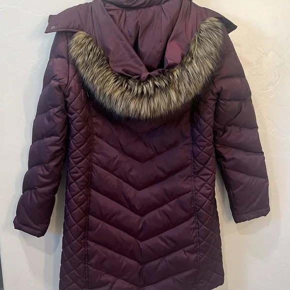 Kenneth Cole Puffer Jacket with Faux Fur Lined Hood - Picture 4 of 10